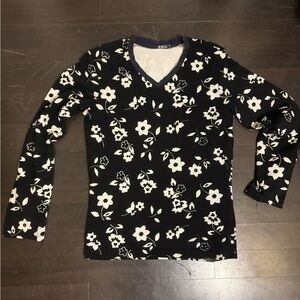 Black and White Floral Long Sleeve Top